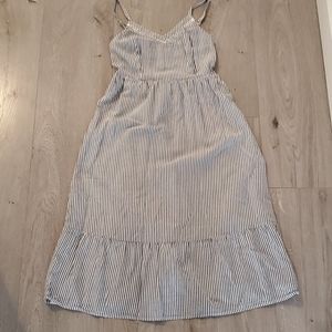 Old Navy Stripped dress